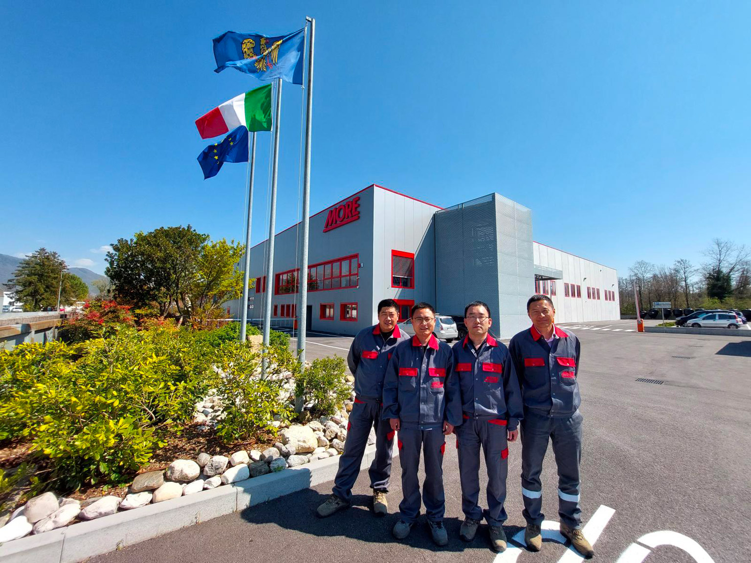 Training with Chinese colleagues in MORE Italy headquarters